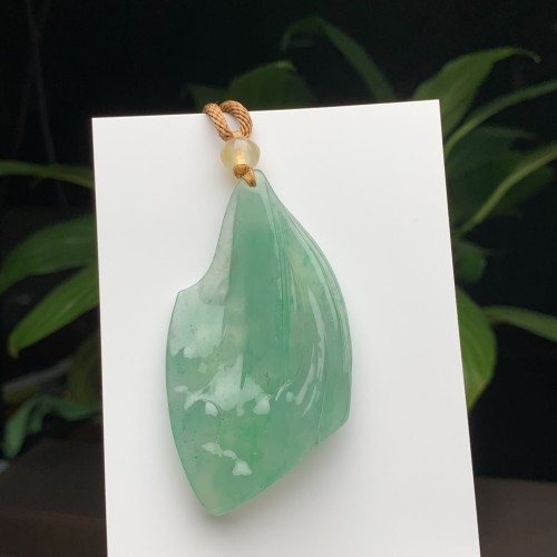  Jade 