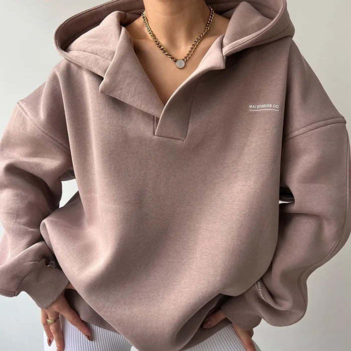 Amelia - Modern Crewneck Sweater