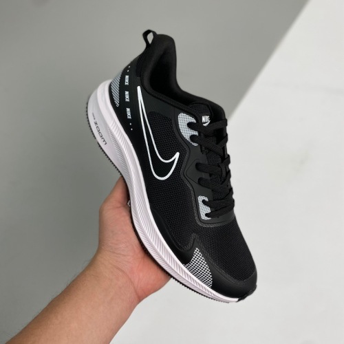 Nike AIR ZOOM PEGASUS black