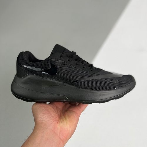 Nike adult Zoom Winflo 6 black