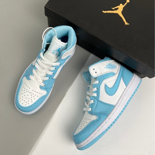 Nike adult Air Jordan 1 Mid UNC(2022) blue and white