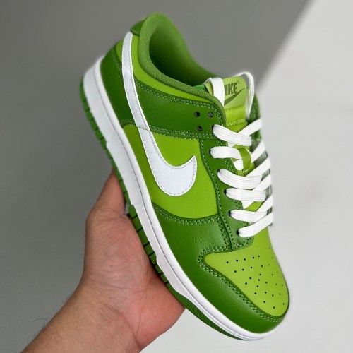 adult Dunk Low Chlorophyll green
