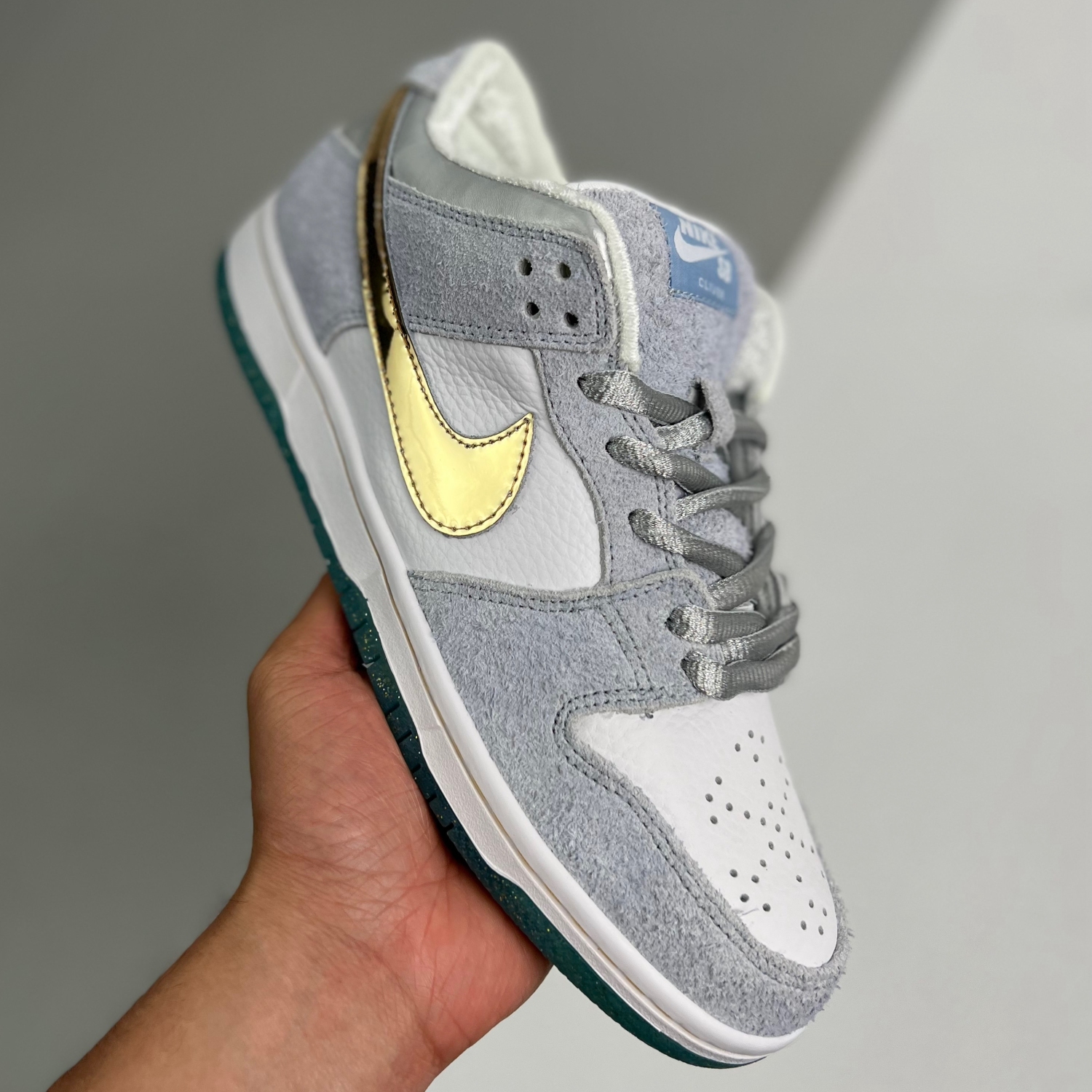 nike dunk sean cliver special box