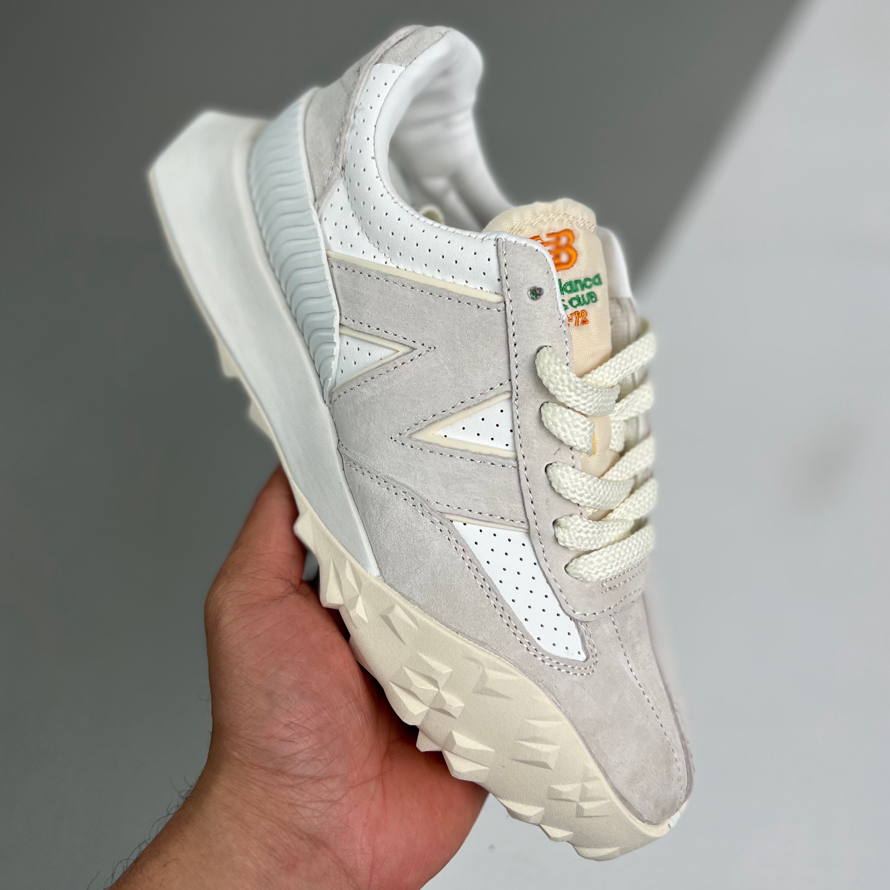 New balance top yupoo 3shine