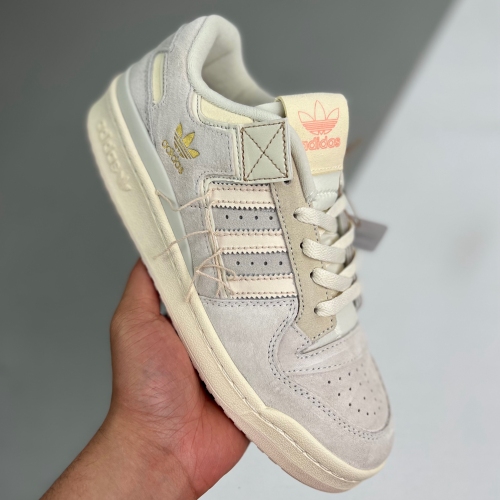 Adidas adult Forum 84 Low Off White