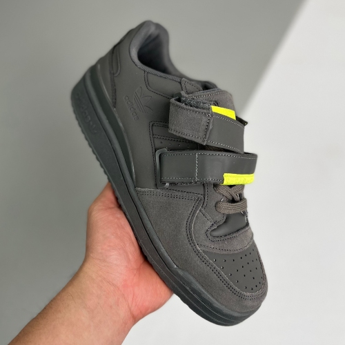 Adidas adult Forum Low Strap Cinder dark grey