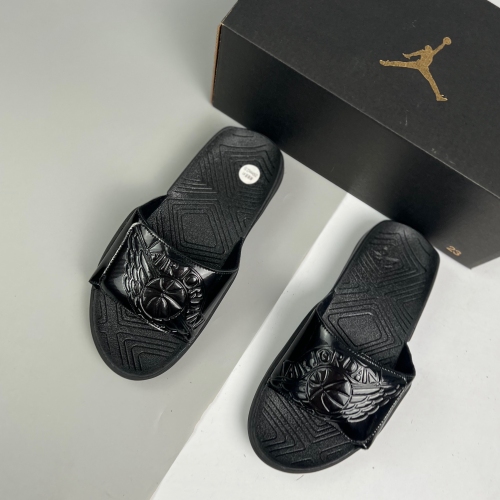 Nike adult Air Jordan Hydro 7 Velcro slippers black