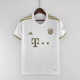 adult Fußball-Club Bayern München away 2022-2023 Mens Soccer Jersey Casual Short Sleeve T-Shirt white gold