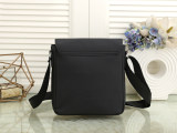 Men's Classic Small Knitted Flap Bag 9007-1