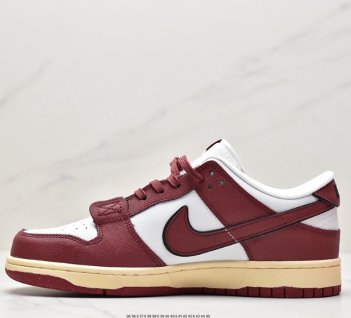 Dunk Low “Team Red”