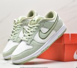 Dunk Low SE Fleece Pack Honeydew (W)