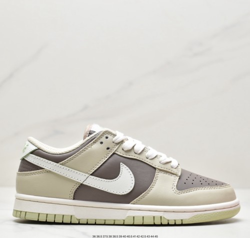 Wmne SB Dunk Low Brown Mocha