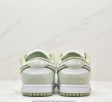 Original Dunk Low SE Fleece Pack Honeydew (W) Cashmere