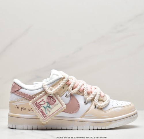 Original Dunk SB Low Pink