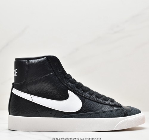 Blazer Mid '77 Premium VNTG Black