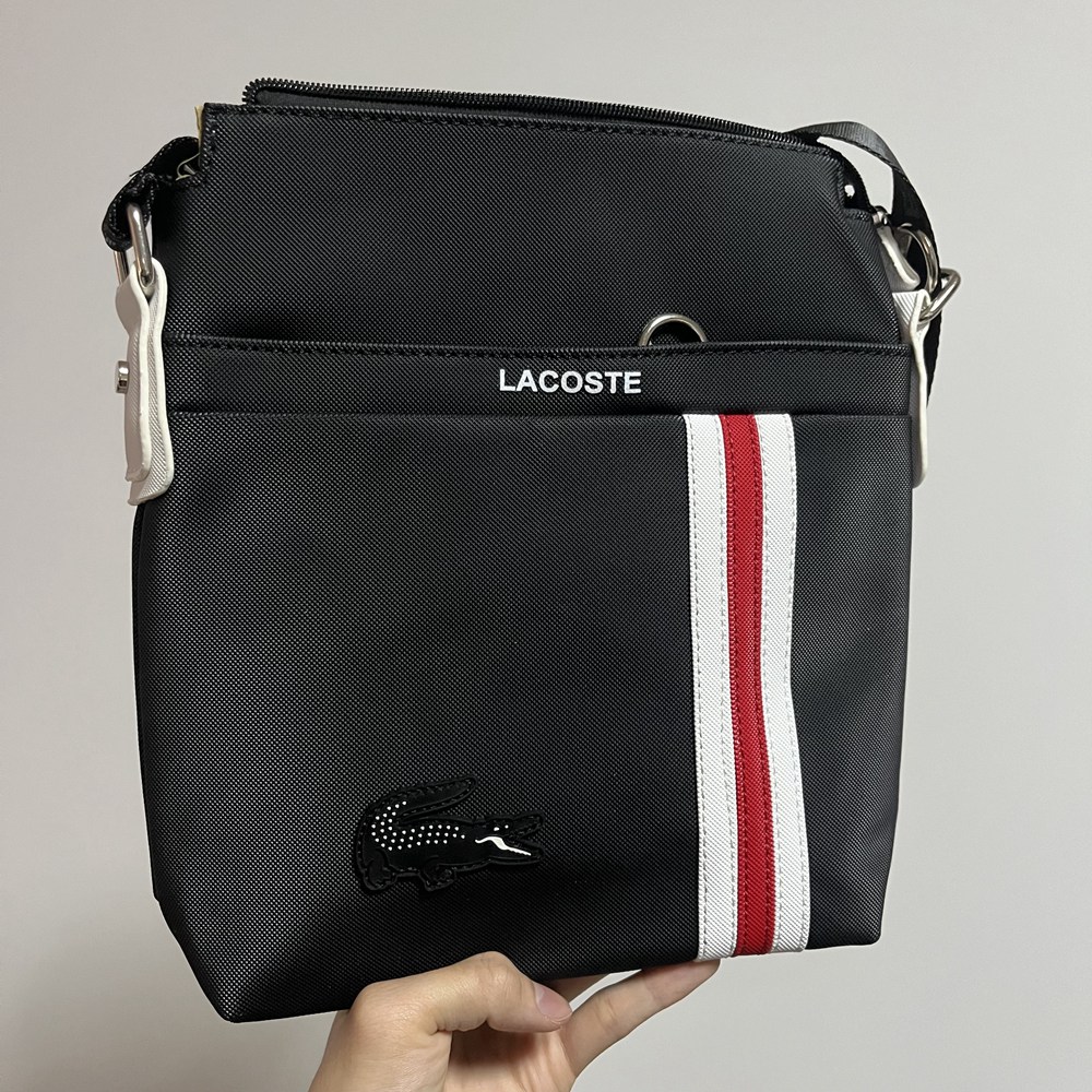 lacoste Clearance special sale shoulder bag (only one)