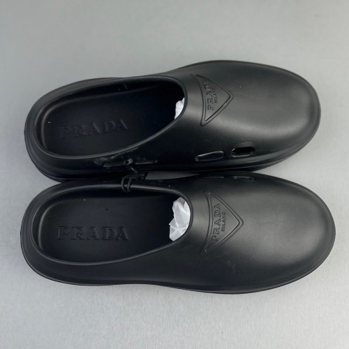 Foam rubber muller shoes black