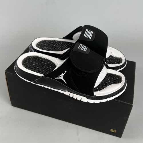 Hydro XI 11 Retro slippers black AA1336