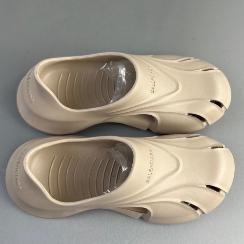 Men's adult sandals light brown