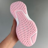 Invincible Run 3 Pink Foam (Women's) DR2660-601