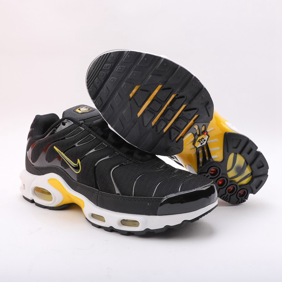 air max plus black yellow