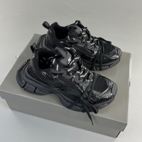 Phantom Sneaker 3XL Black