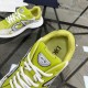 B30 Yellow shoes