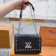 Women's original Crossbody Twist Epi Studded PM Ballerine messenger bag 23CMX16CM