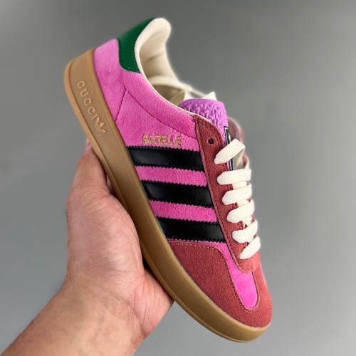 Gazelle Samba Pink Board shoes  B75806