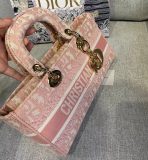 Women's New Metal Pendant Full Print Embroidery Light Luxury Style Handbag 1007