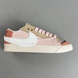 Blazer Low 77 Jumbo Board shoes pink DQ1470-100