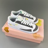 Blazer Low Board shoes White GREY DM0882-100
