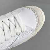 Blazer Low 77 VNTG Board shoes White black orange DQ1470