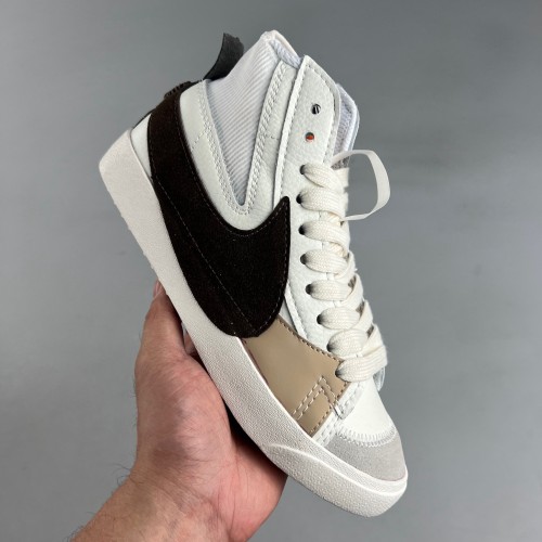 Blazer Low 77 Jumbo Board shoes White black FB3356-100