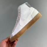 Blazer Mid 1977 Vintage Board shoes white apricot