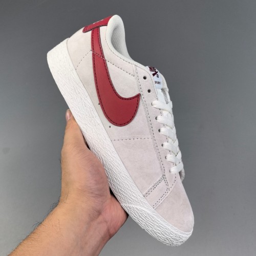 SB Blazer Zoom Low Board shoes Apricot red 864347