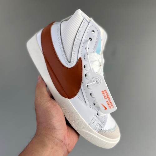 WMNS Blazer Low LX Board shoes White Brown DQ1471-800