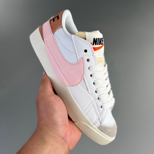 Blazer Low 77 Jumbo Board shoes white Pink FJ5468-386