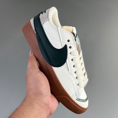 Blazer Low 77 Jumbo Board shoes White Green DQ1470-601