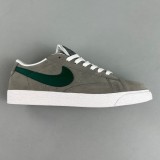 WMNS Blazer Low LX Board shoes grey green 330247