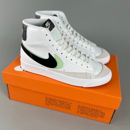 Blazer Mid 1977 VNTG Board shoes White Black green DC3278-280