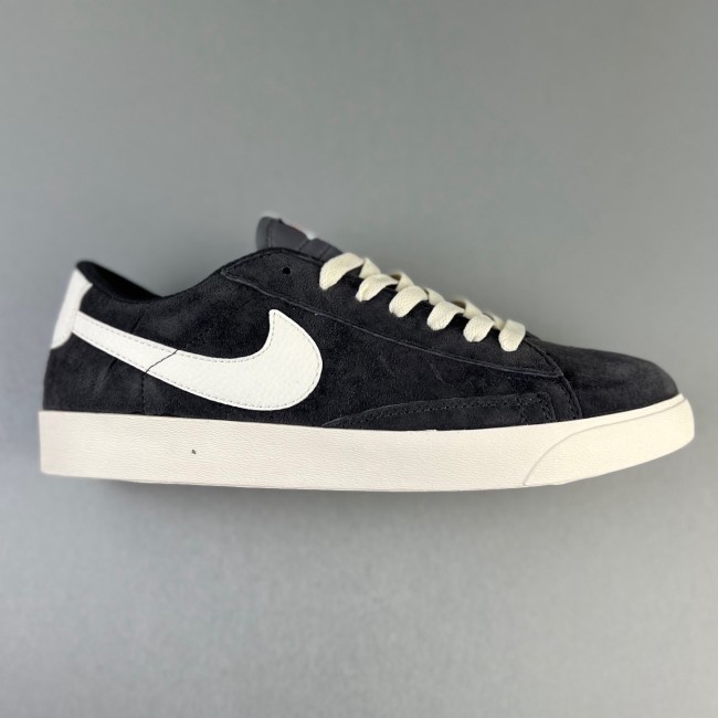 Blazer Low 1977 Jumbo Board shoes White Grey 917862-004