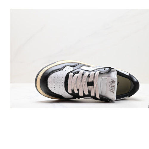 Man Adult Low Leat Fashionable Versatile Sneakers White Black JKD101-RJF