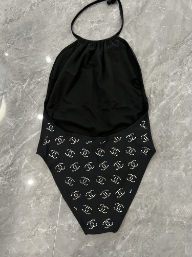 Adult women's one-piece swimsuit Black CH37