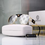 Metal Textured Frame Gradient Color Large Lenses Fashionable Sunglasses 8804
