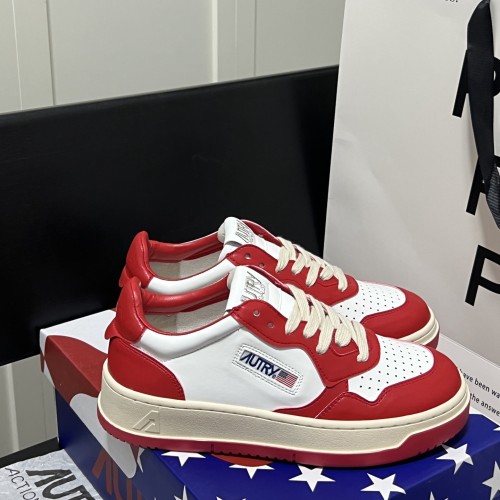 Medalist Low Sneakers White Red
