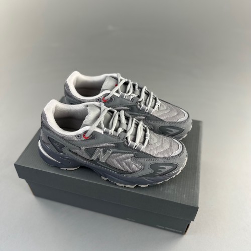 Adult NB ML725 Casual Sneaker Dark Gray