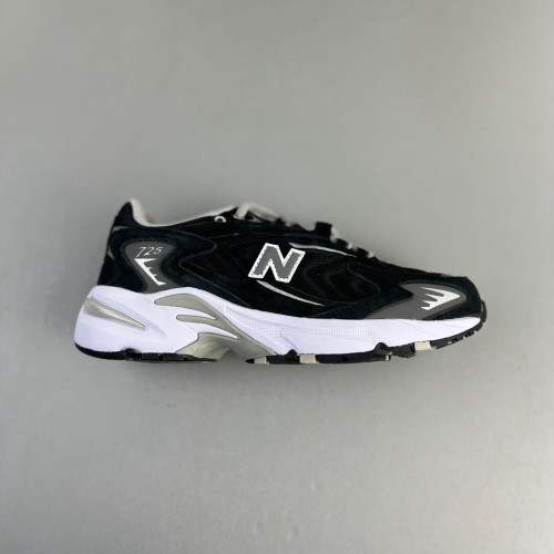 Adult NB ML725 Casual Sneaker Black