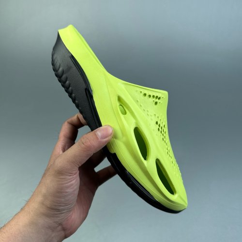 MMW 005 Enginery Style Anti Slip Tank Slippers Fluorescent Green DH1258