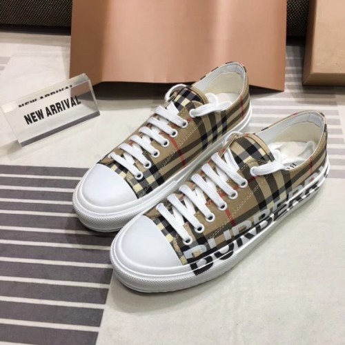 Women's Adult Logo Print Vintage Check Casual Shoes Brown